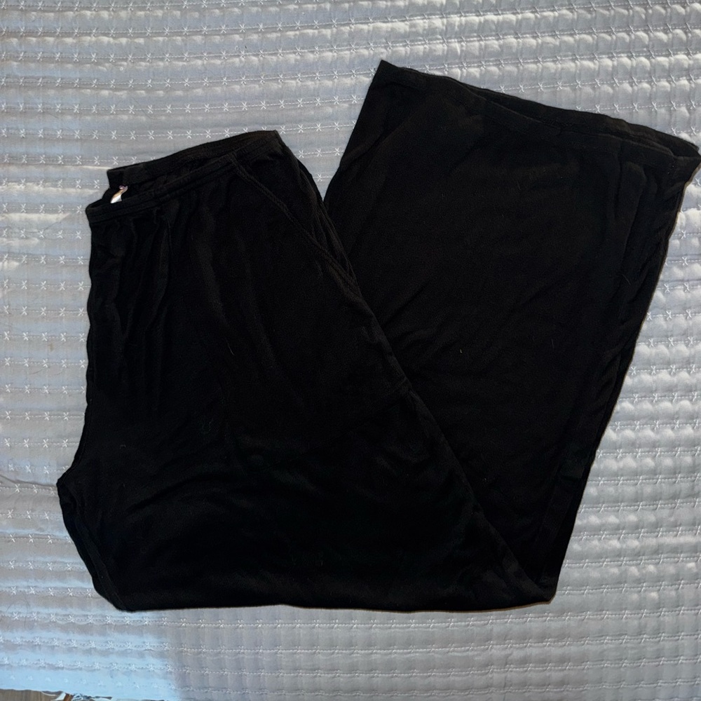 Fabletics Soft Rib Crop Tank and Wide Leg Pant